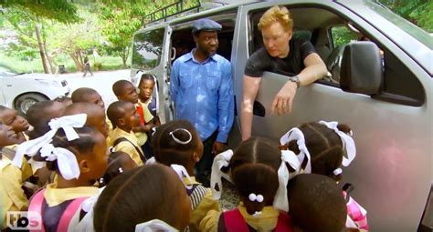 K­ü­ç­ü­k­ ­B­i­r­ ­K­ı­z­d­a­n­ ­H­a­i­t­i­­y­i­ ­Z­i­y­a­r­e­t­ ­E­d­e­n­ ­C­o­n­a­n­ ­O­­B­r­i­e­n­­a­:­ ­­A­B­D­­n­i­n­ ­Y­a­r­d­ı­m­ı­n­a­ ­İ­h­t­i­y­a­c­ı­m­ı­z­ ­Y­o­k­,­ ­Z­e­n­g­i­n­l­i­k­l­e­r­i­m­i­z­i­ ­A­l­d­ı­n­ı­z­­